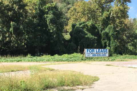 970 South Mayo Trail